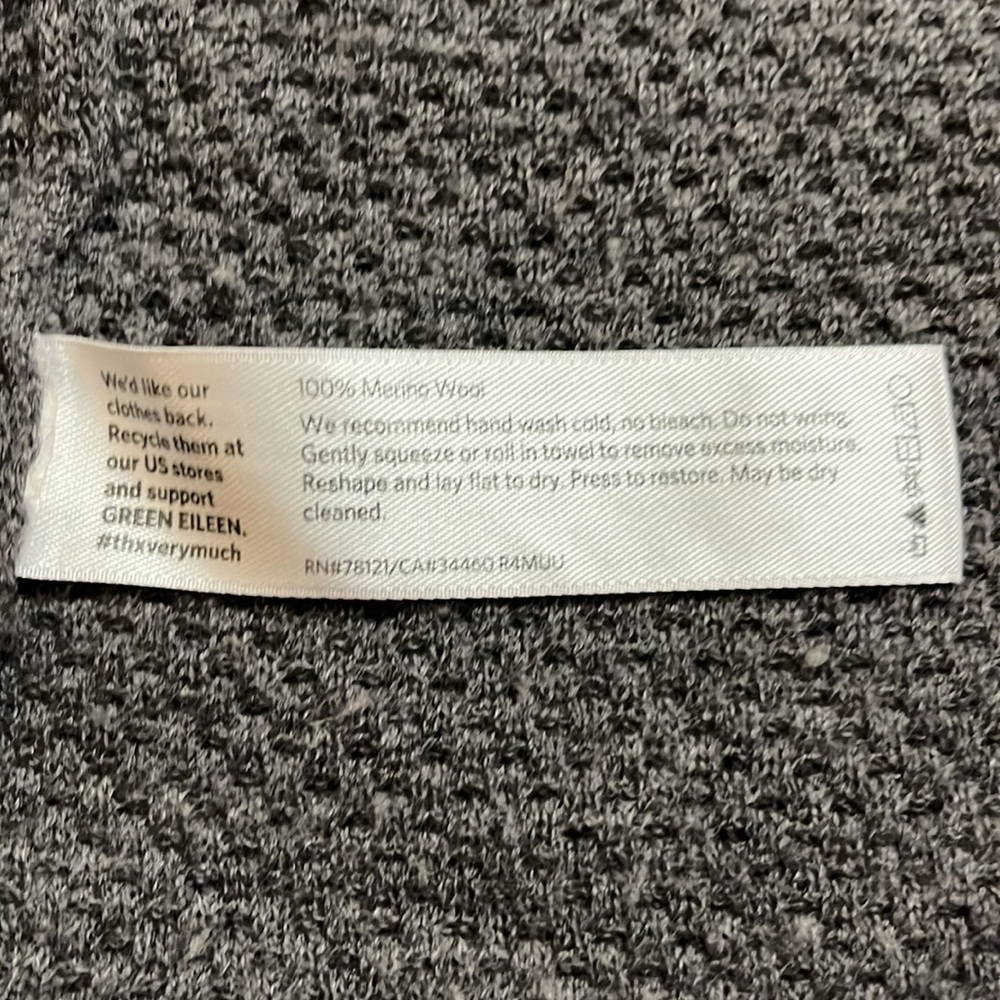 Eileen Fisher Merino Wool Gray Sleeveless Knit Cardigan Shawl Size XS - Picture 6 of 9